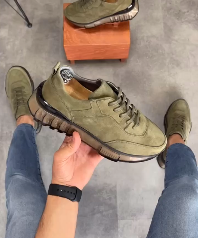 Vintage Look Suede Leather Sneakers