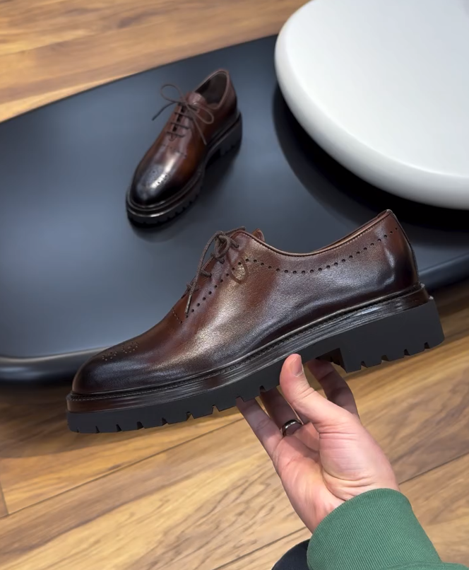 Business formal oxford shoes
