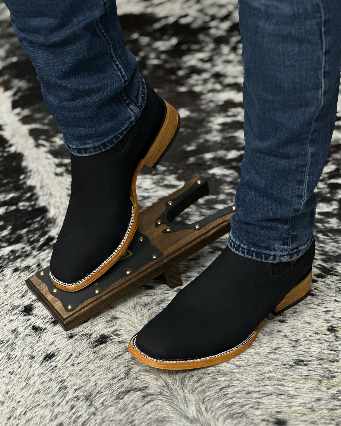Men's Classic Handmade Boots-Black